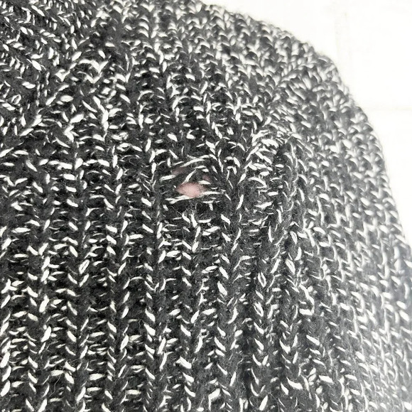 Athleta Black & White Wool Blend Pullover Knit Sweater Women's Size Small - Picture 8 of 8